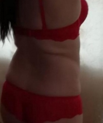 Я тебе предлагаю милое общение, нежные прикосновения и уникальные эмоции. 👄💋🌹🌟
Я живу в Москве и могу сопровождать тебя как на важных деловых встречах, так и на романтических ужинах, где смогу преобразиться в идеальную спутницу. 🌃🍽️💼
Мои услуги включают: классический массаж, стриптиз, оральный и классический секс, а также другие типы эротического массажа. Я готова расслабить и погрузить тебя в мир наслаждения и блаженства. 💆♂️💦💥
Отзывы моих клиентов говорят о моей профессиональности и высоком уровне сервиса. Фотографии настоящие, и я уверена, что в жизни выгляжу еще лучше. 📸🙌✨
Так что не теряй время и отправь мне сообщение! Буду ждать тебя, чтобы воплотить все твои фантазии в реальность. 😉🔥💫 13333, 36 лет